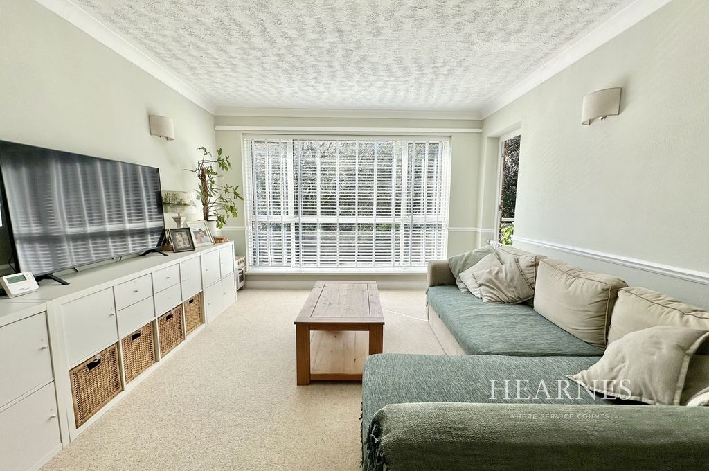 Additional image 3 of 2 bed flat for saleDean Park Road, Bournemouth BH1