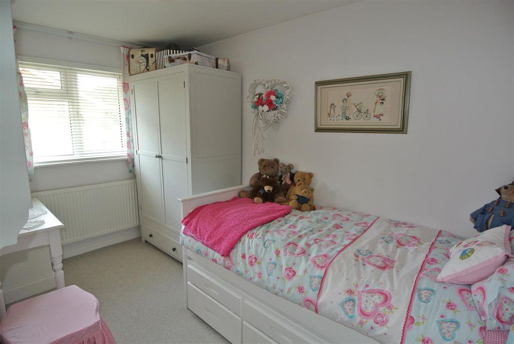Additional image 19 of 4 bed detached house for saleCedar Drive, Ascot, Berkshire SL5