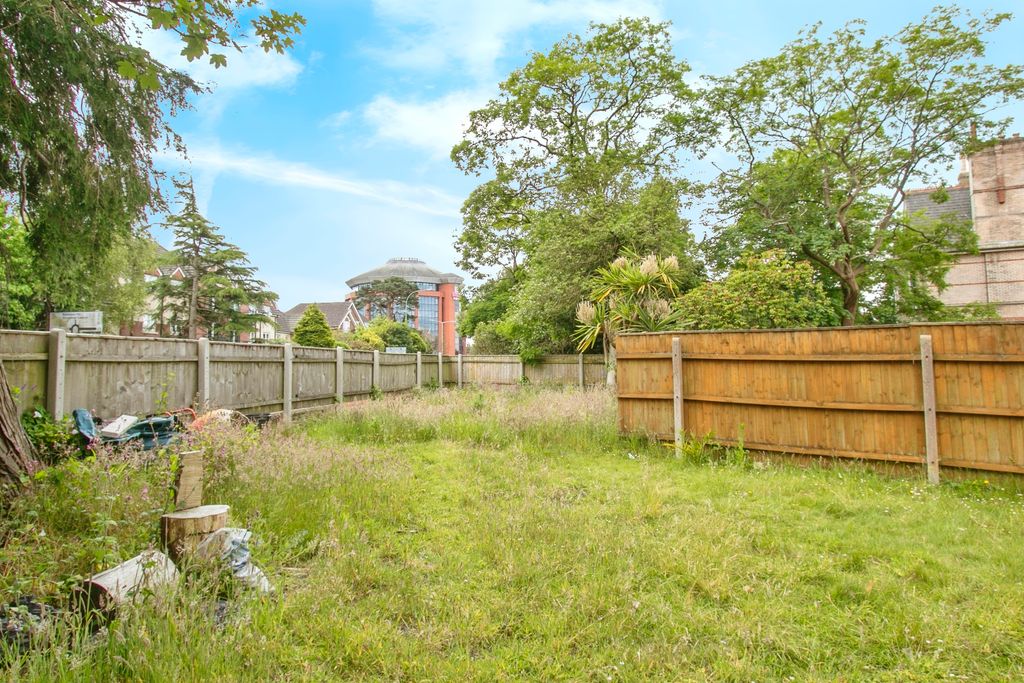 Additional image 2 of 8 bed flat for saleWimborne Road, Bournemouth, Dorset BH2