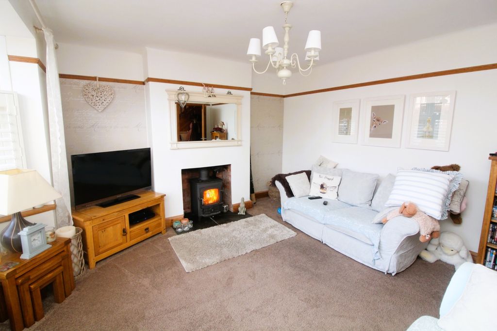 Additional image 4 of 4 bed semi-detached house for sale21 Hamp Green Rise, Bridgwater TA6