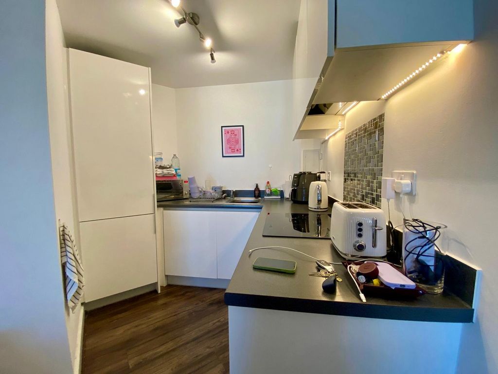 Additional image 8 of 2 bed flat for saleWaterfront West, Brierley Hill DY5