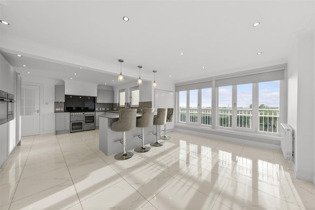 Additional image 7 of 5 bed detached house for saleSnead View, Motherwell ML1