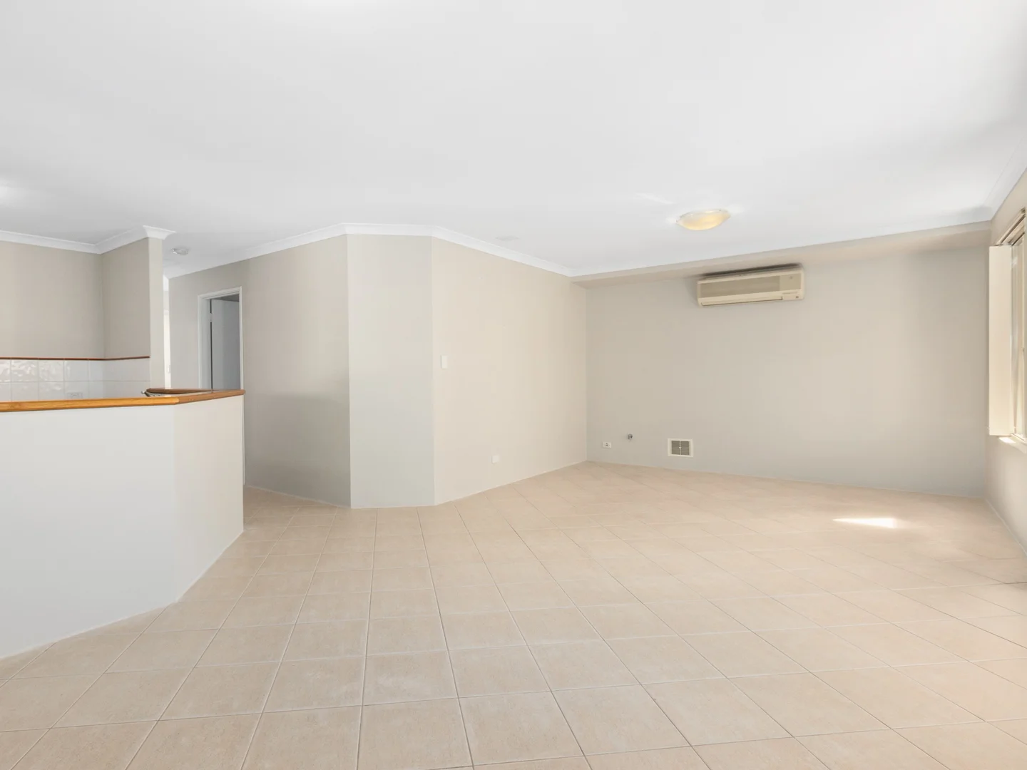 Additional image 13 of 45A Pitt Street, St James WA 6102