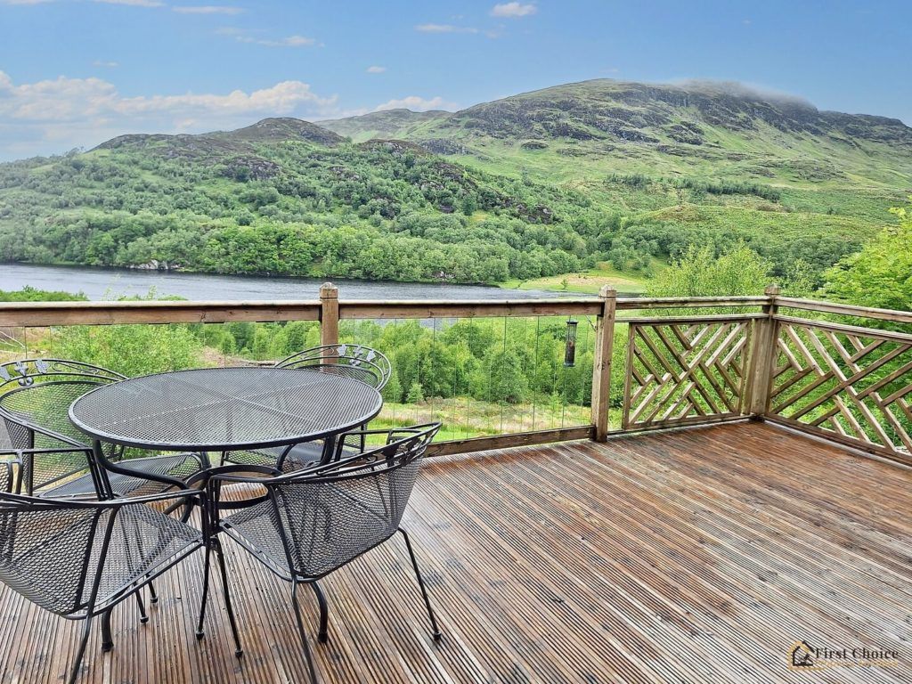 2 bed bungalow for saleCrianlarich FK20