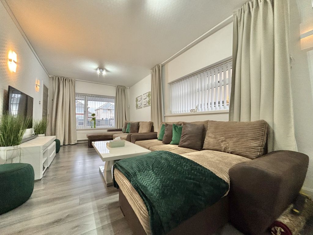 Additional image 16 of 5 bed detached house for saleClifton Drive, South Shore FY4