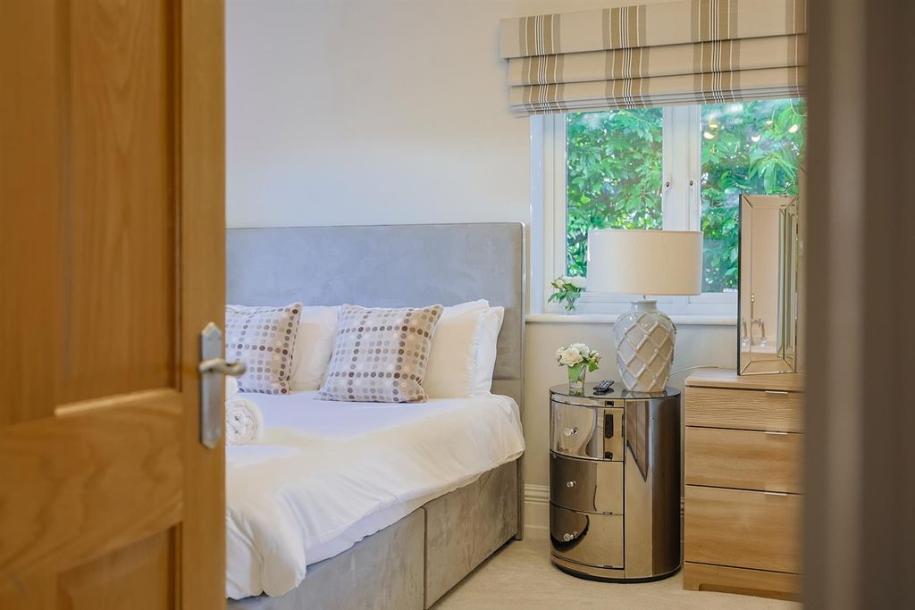 Additional image 26 of 5 bed detached house for saleUplands, Gowerton, Swansea SA4