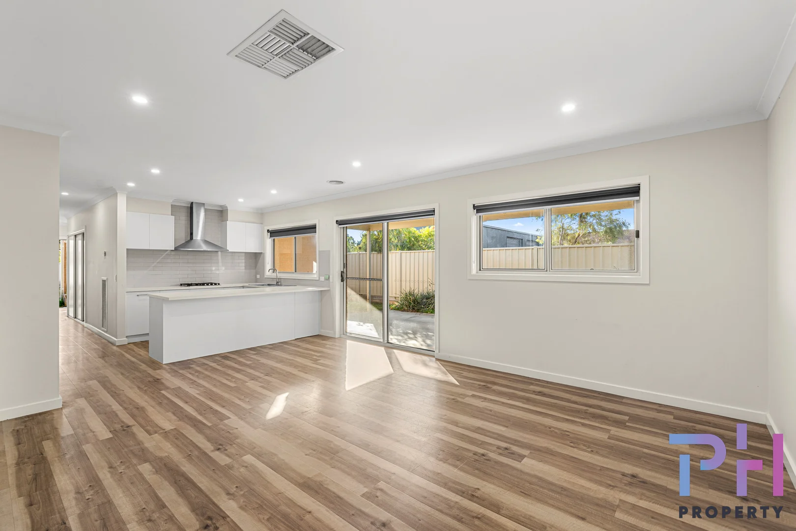 Additional image 3 of 2/8 Oakes Place, Golden Square VIC 3555