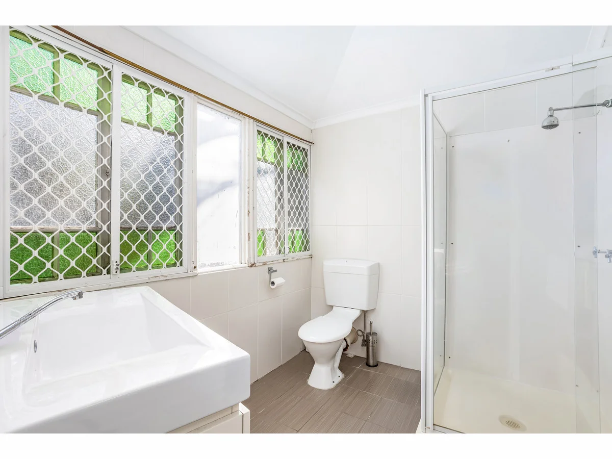 Additional image 3 of 48 Haynes Street, Park Avenue QLD 4701