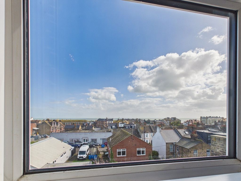 Additional image 7 of 6 bed detached house for saleQueens Road, Broadstairs CT10