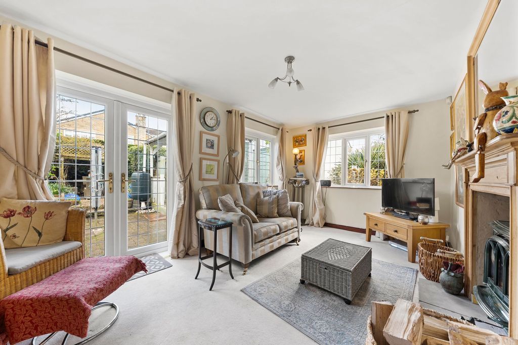 Additional image 7 of 3 bed semi-detached house for saleShaw Lane, Farnham HG5