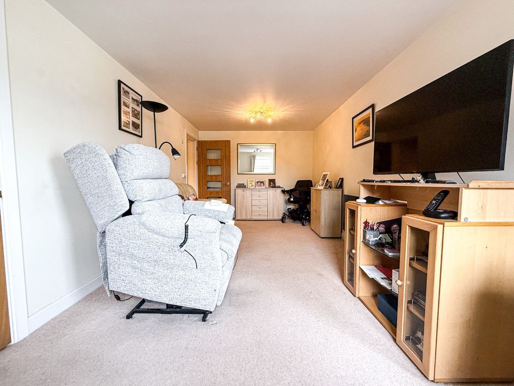 Additional image 3 of 1 bed flat for saleBlake Court, Northgate, Bridgwater, Somerset TA6