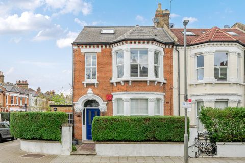 Sarsfeld Road, Balham, London SW12