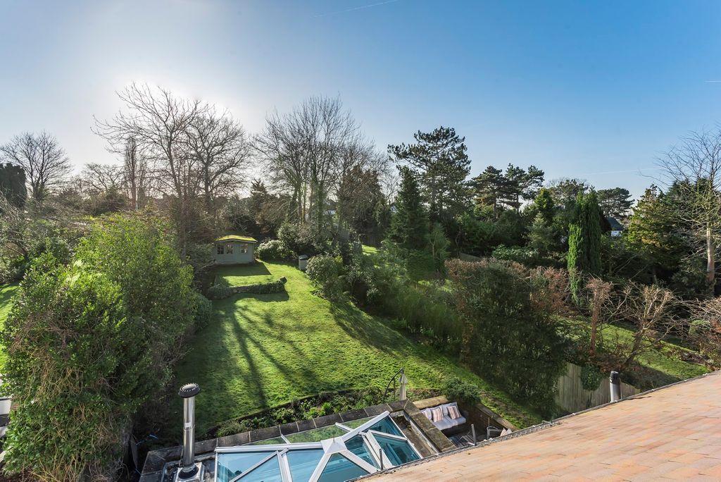 Additional image 26 of 6 bed detached house for salePark Farm Road, Bickley, Kent BR1