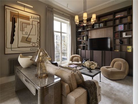 Chesham Street, London SW1X