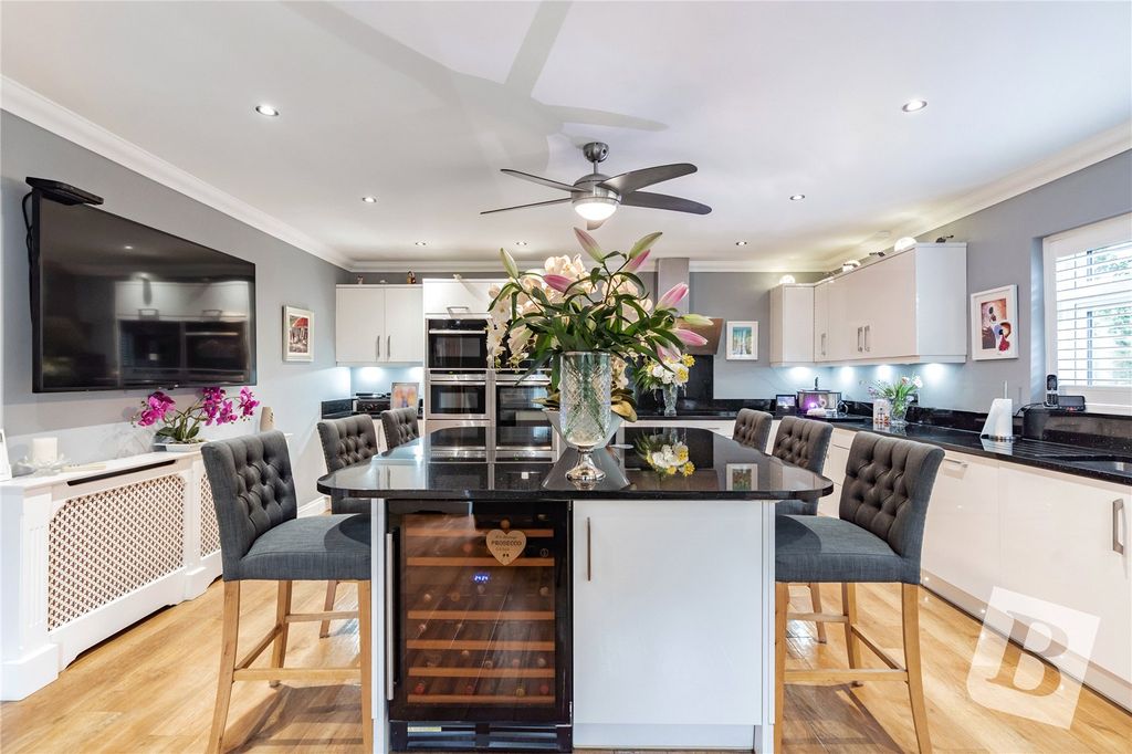 Additional image 38 of 5 bed detached house for saleOaklands Close, Braintree, Essex CM77