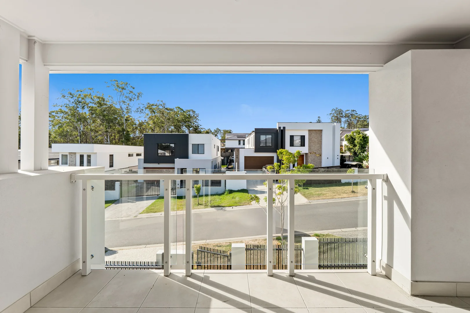 Additional image 15 of 8 Lakeshore Crescent, Willawong QLD 4110