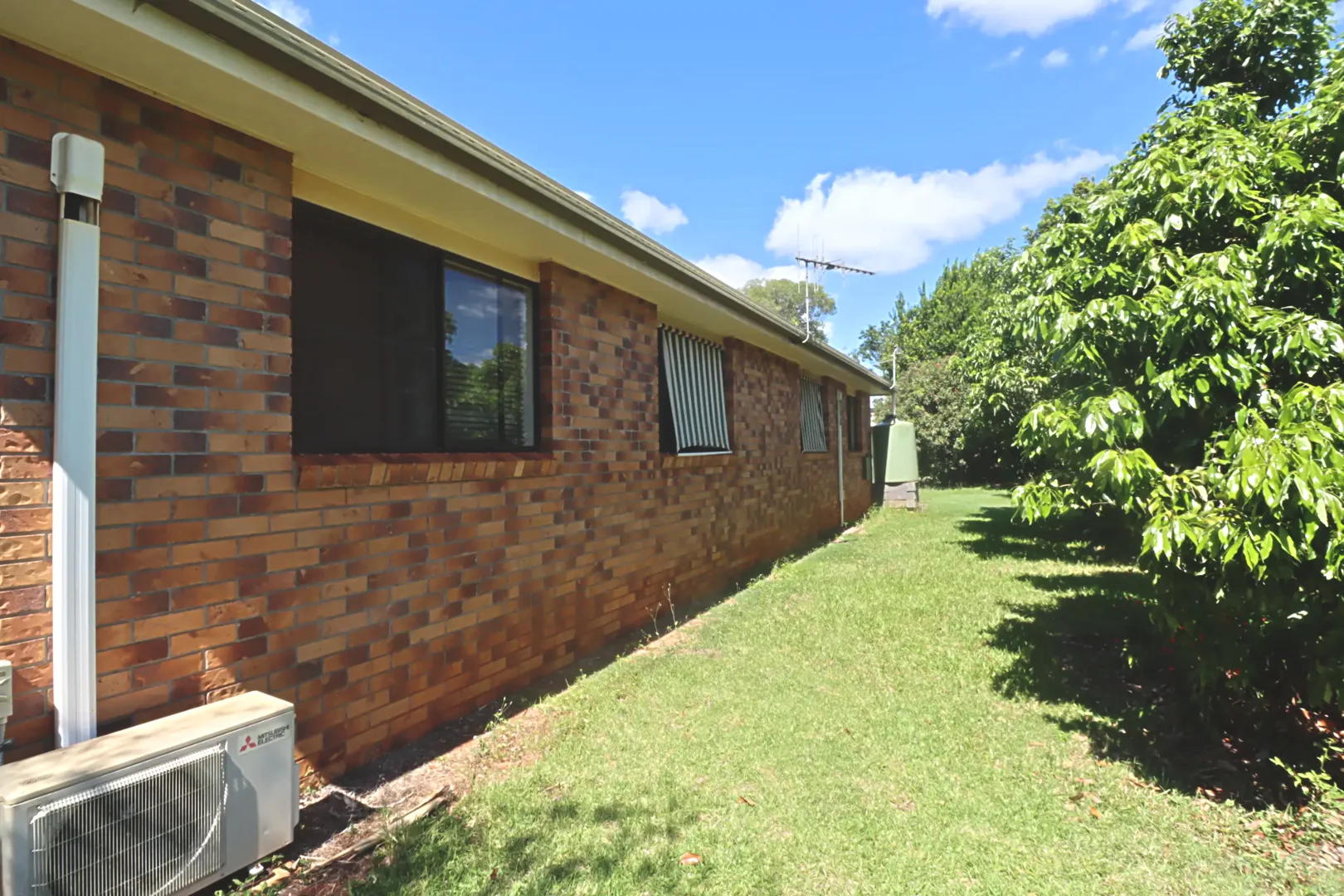 Additional image 19 of 49 South Isis Road, South Isis QLD 4660