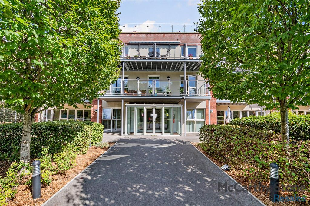 Additional image 27 of 2 bed flat for saleEllisfields Court, Mount Street, Taunton TA1