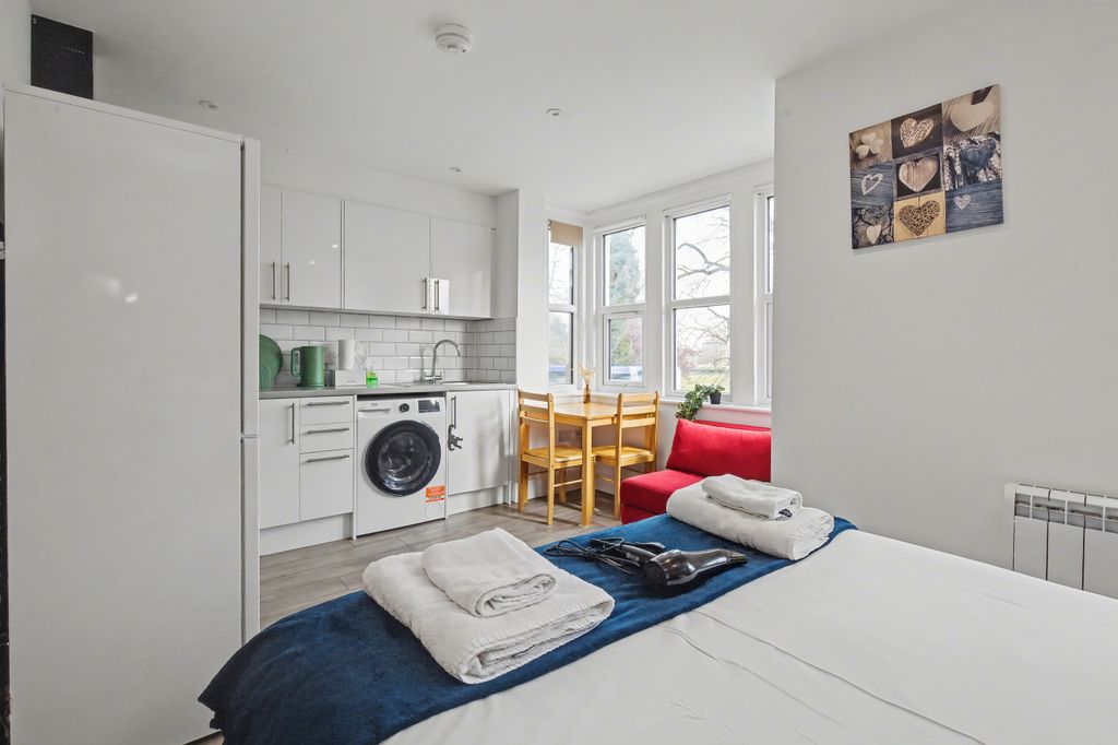 Additional image 14 of 5 bed flat for saleFive Flats, Abingdon Road, Oxford OX1