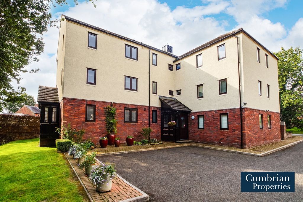 2 bed flat for saleWaters Meet, Warwick Bridge, Carlisle CA4