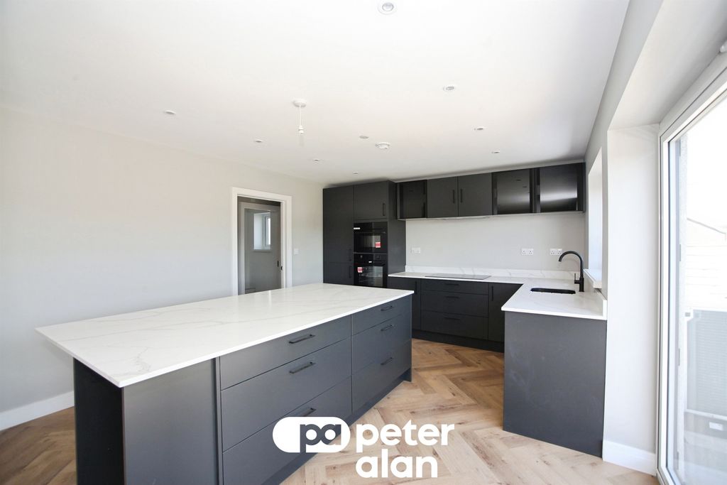 Additional image 6 of 4 bed detached house for saleLibanus Road, Blackwood NP12