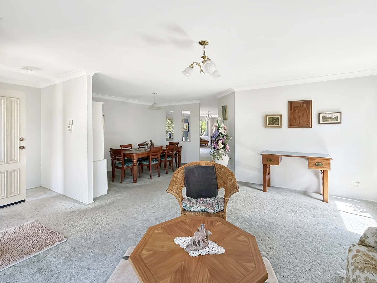 6 Dunshea Avenue, Tea Gardens NSW 2324