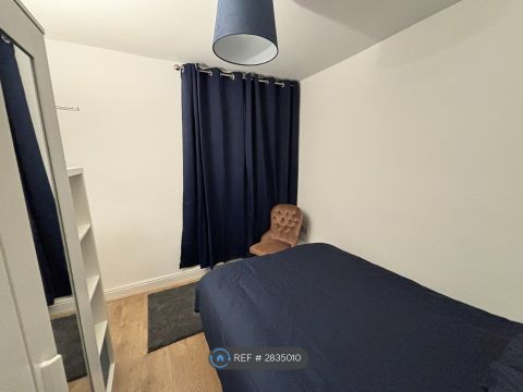 Milnthorpe St, Salford M6, Room to rent