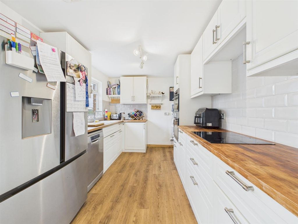 Additional image 4 of 4 bed semi-detached house for saleMowstead Road, Braunton EX33