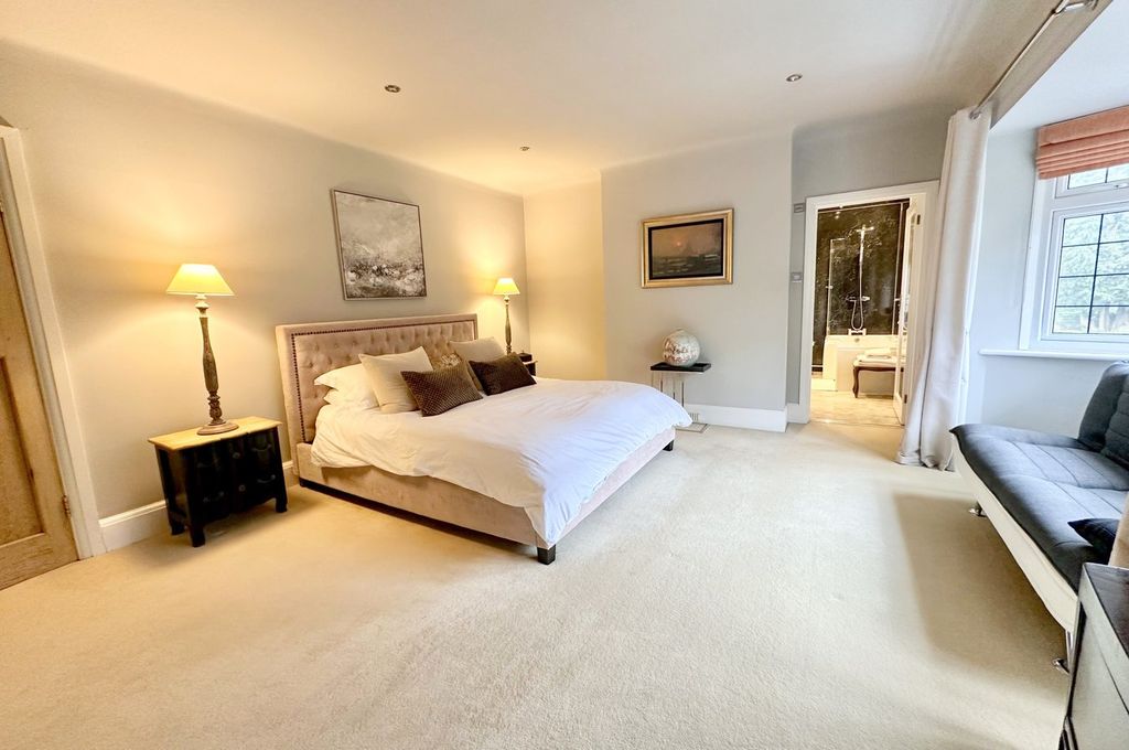 Additional image 28 of 3 bed detached house for saleEast Avenue, Talbot Woods, Bournemouth BH3