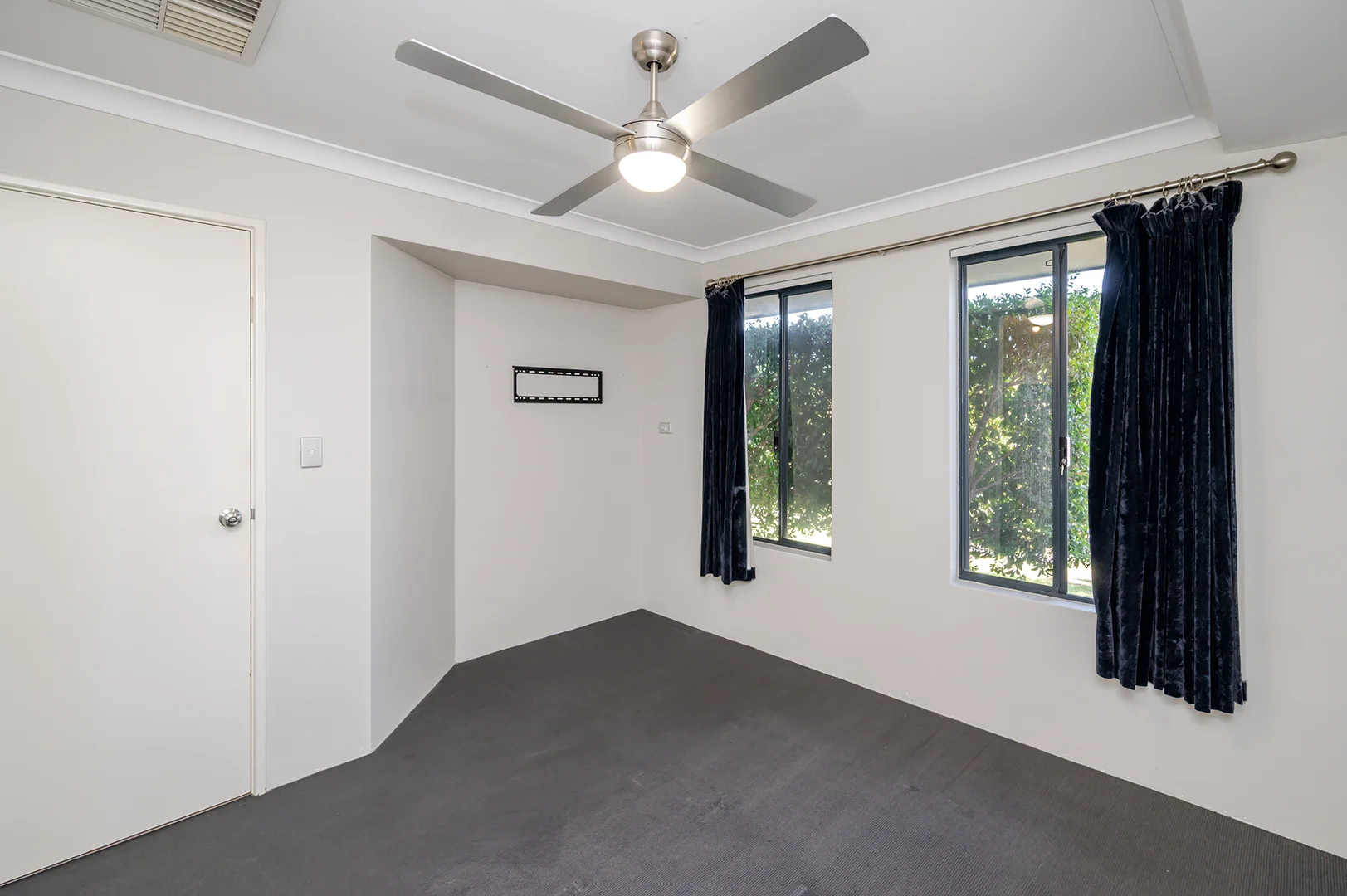 Additional image 13 of 1 Rosea Way, Banksia Grove WA 6031
