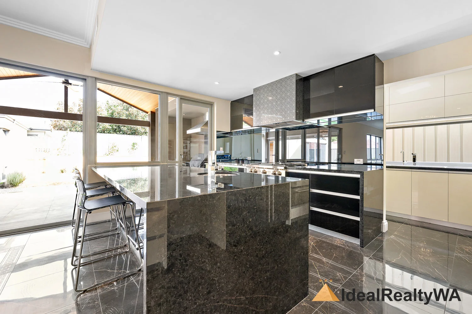 Additional image 9 of 81 Coomoora Road, Booragoon WA 6154