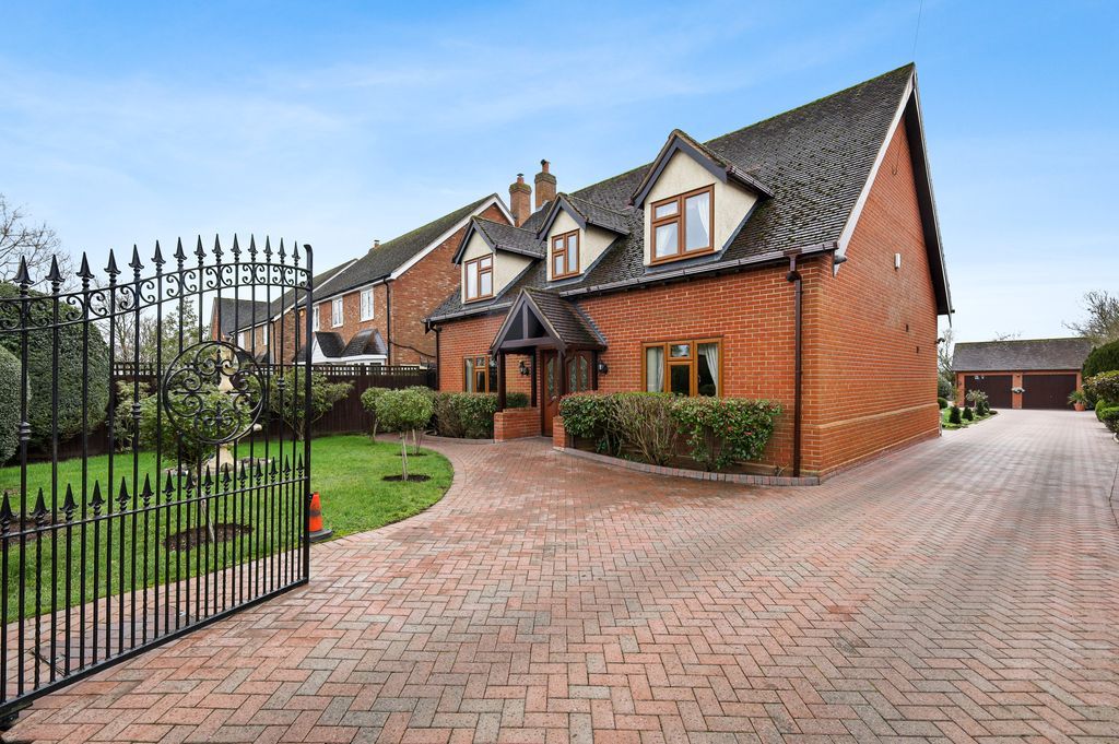 Additional image 26 of 4 bed detached house for saleThistley Green Road, Braintree CM7