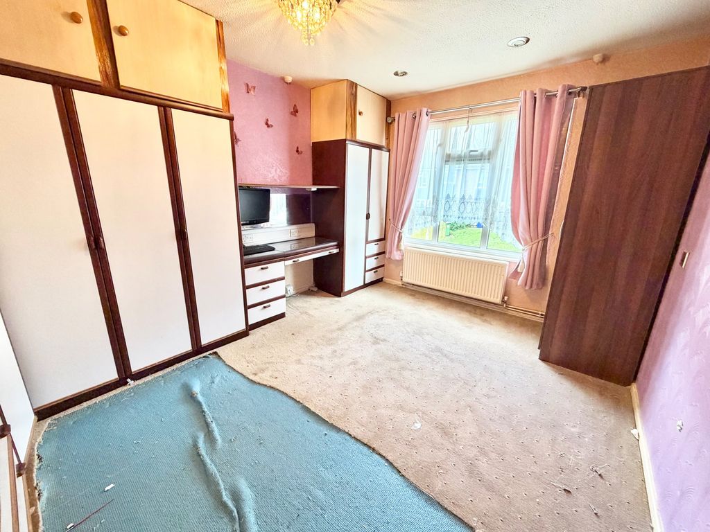Additional image 5 of 2 bed maisonette for salePlanet Road, Brierley Hill DY5