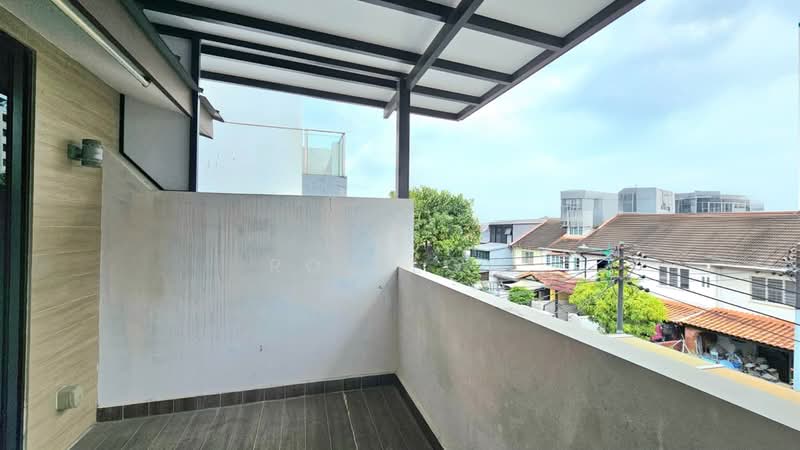 Additional image 6 of ⭐️Freehold Macpherson Gdns⭐️10min Tai Seng Woodleigh MRT Mall⭐️ 5bed 3bath ⭐️Corner Terrace / Semi D