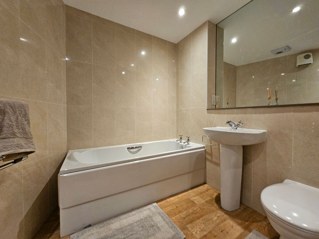 Additional image 6 of 2 bed flat for saleParsonage Lane, Brighouse HD6