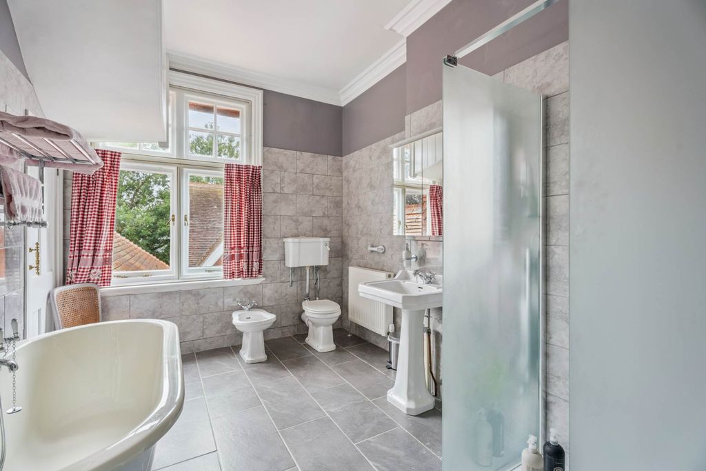 Additional image 34 of 7 bed property for saleStewkley Road, Soulbury LU7