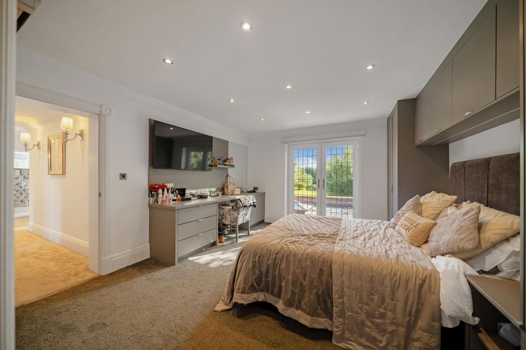Additional image 34 of 5 bed detached house for saleDivision Lane, Blackpool FY4