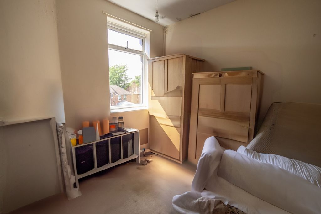 Additional image 8 of 3 bed flat for saleCastleside Road, Newcastle Upon Tyne, Tyne And Wear NE15