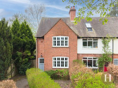 West Pathway, Harborne, Birmingham B17