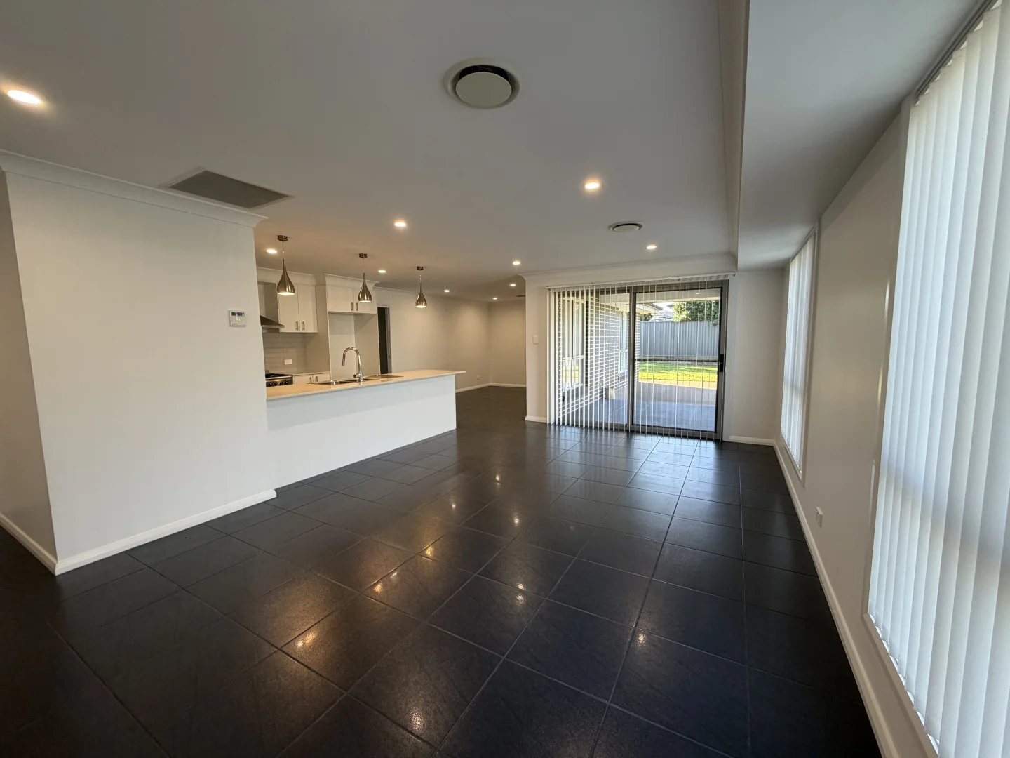46 Argyle Avenue, Dubbo NSW 2830 photo 3