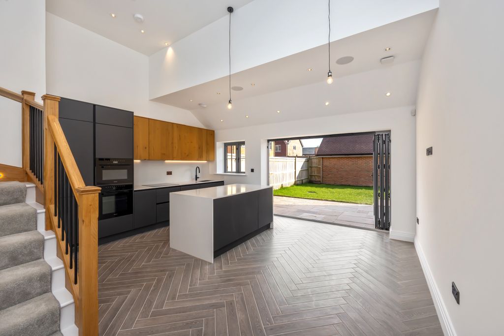Additional image 6 of 3 bed semi-detached house for saleSkylarks, Brighton BN2