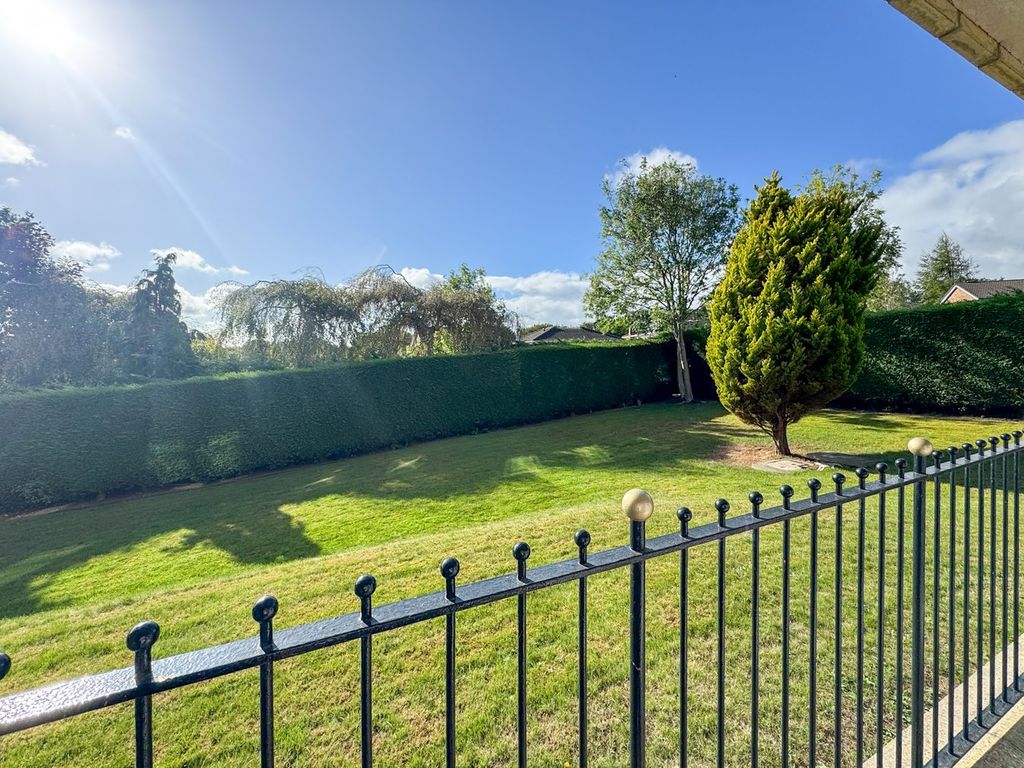 Additional image 7 of 1 bed flat for saleSandringham Court, Woodland Glade, Bradley, Huddersfield HD2