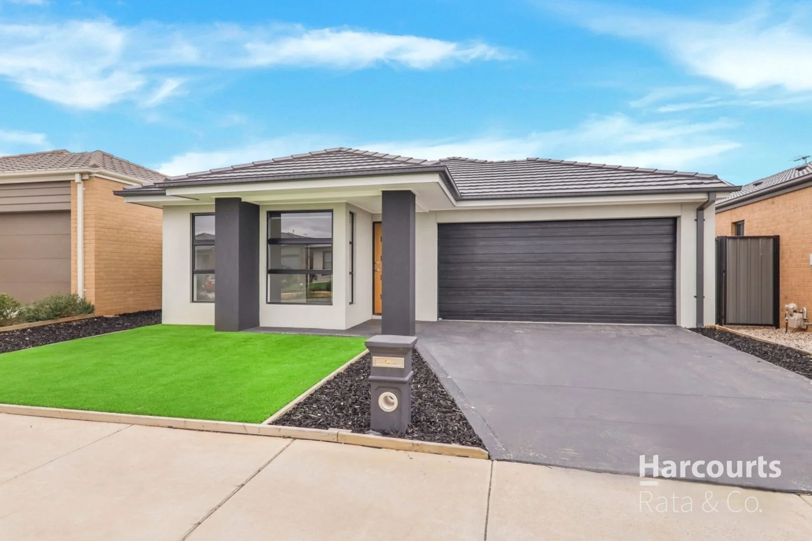 12 Stacey Parade, Mount Cottrell VIC 3024