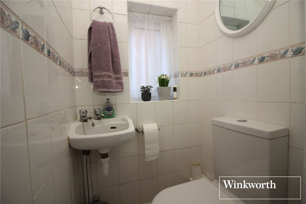 Additional image 8 of 3 bed semi-detached house for saleBullhead Road, Borehamwood, Hertfordshire WD6