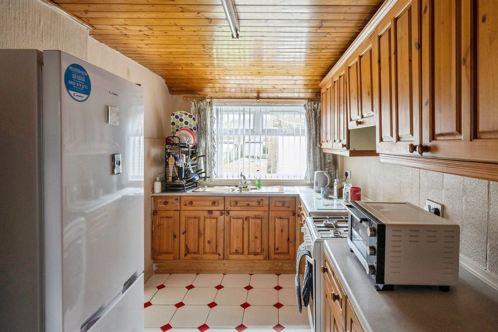 Additional image 5 of 3 bed semi-detached house for saleReginald Road, Scunthorpe DN15