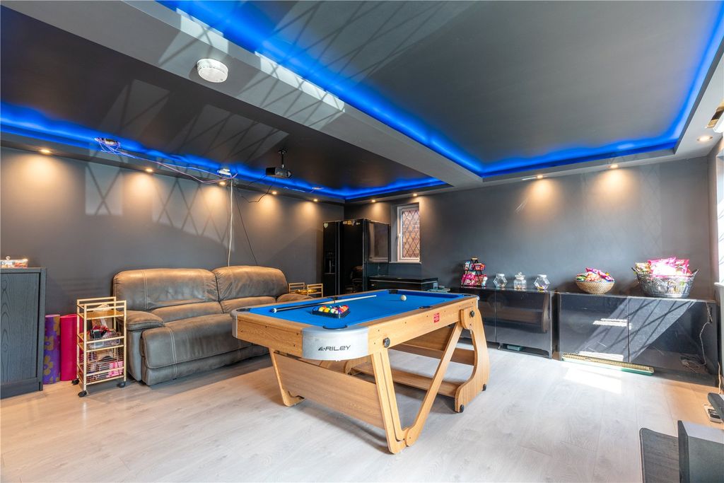 Additional image 9 of 5 bed detached house for saleFriars Wood, Bishop's Stortford, Hertfordshire CM23