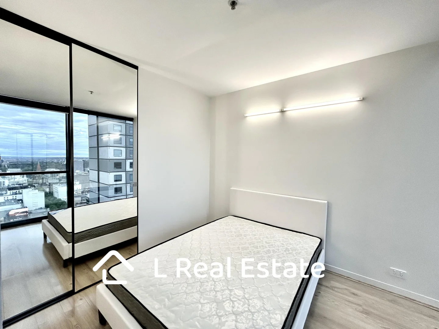 Additional image 5 of 3305/31 Abeckett Street, Melbourne VIC 3000