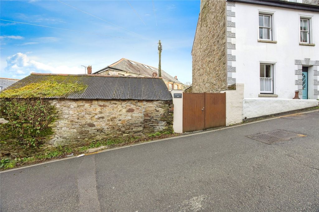 Additional image 13 of 1 bed flat for saleSt. Nicholas Street, Bodmin, Cornwall PL31
