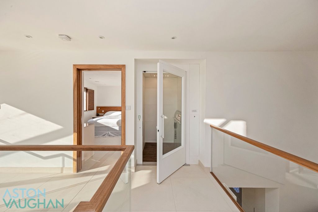 Additional image 24 of 7 bed detached house for saleRoedean Heights BN2
