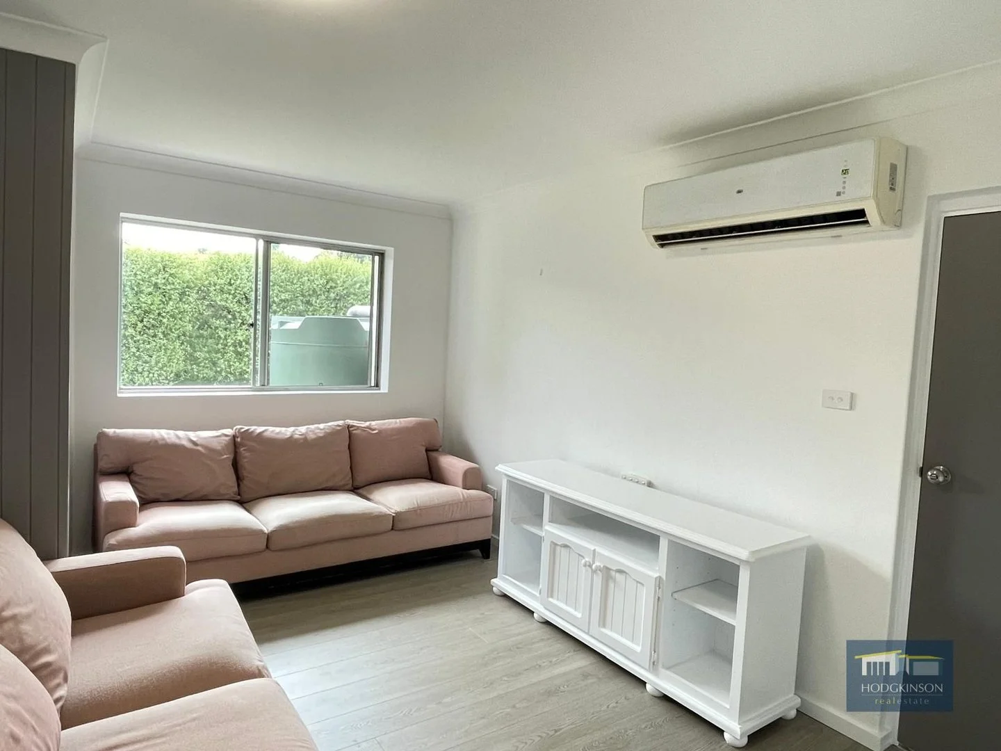 2/39 McCubbin Street, Weston ACT 2611 photo 3